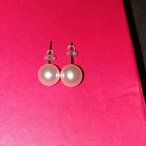 Pearl earrings